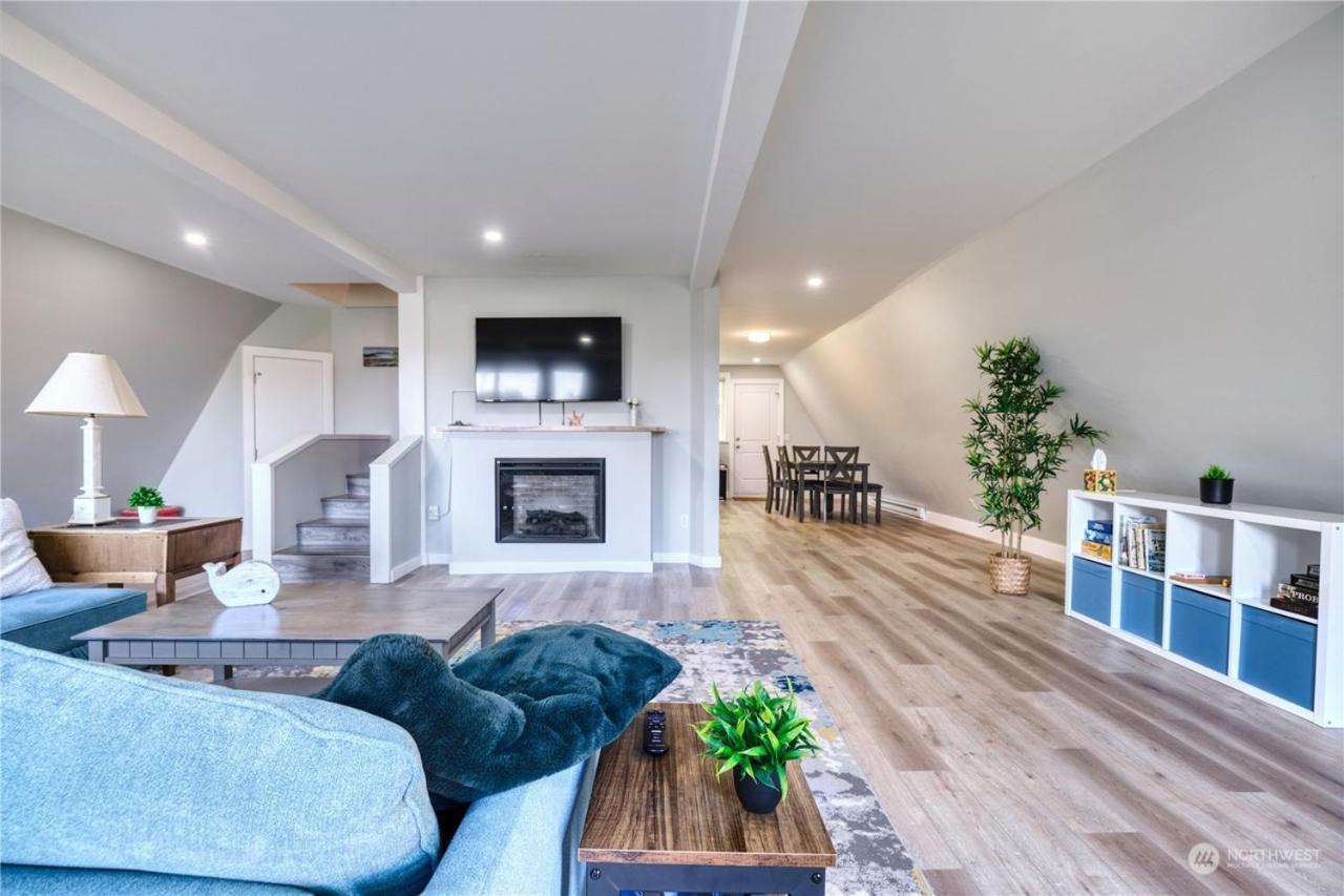 Newly Remodeled 2Bd Room A Frame Cottage Point Roberts Exteriér fotografie